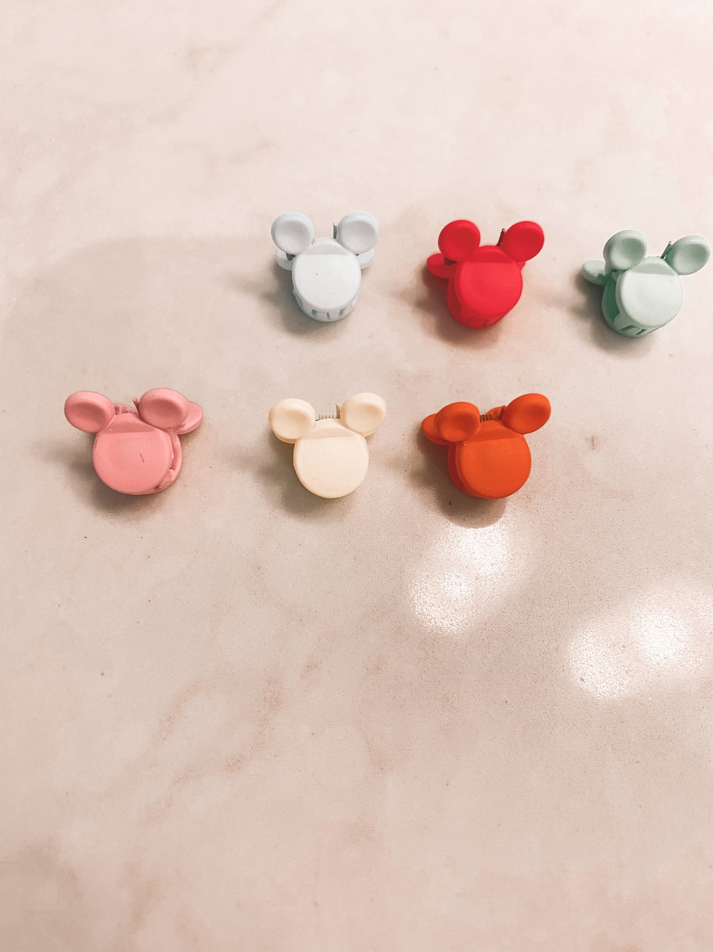 Retro Mouse Butterfly Hairclips (6 pcs)
